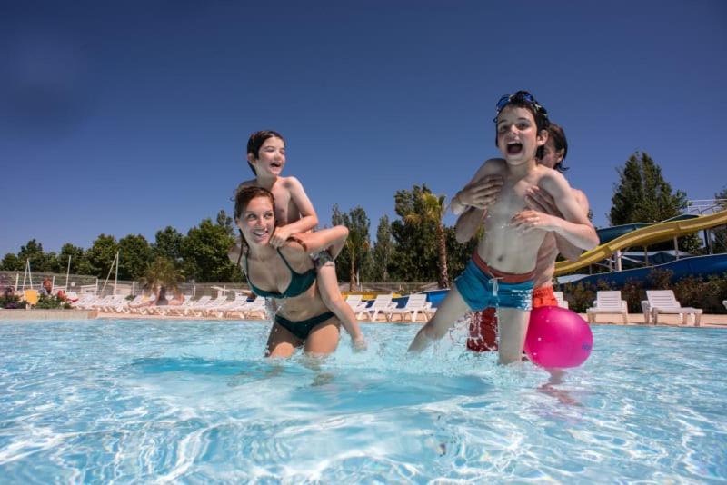 Camping Officiel Siblu La Carabasse Vias Exteriér fotografie