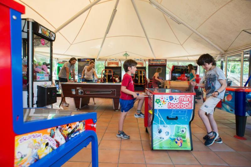 Camping Officiel Siblu La Carabasse Vias Exteriér fotografie