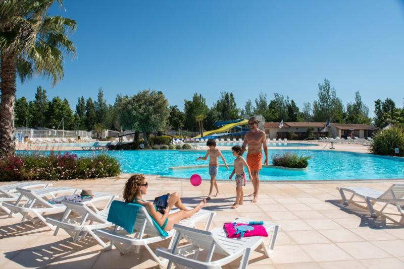 Camping Officiel Siblu La Carabasse Vias Exteriér fotografie
